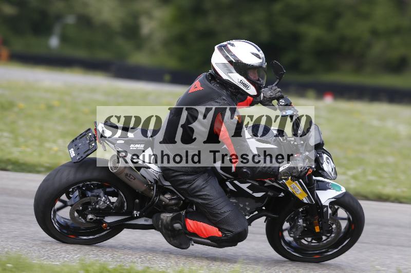 /15 13.05.2025 Max Racing ADR/Gruppe gruen/backside